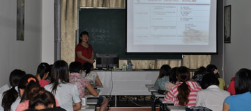 初級經濟師(shī)上(shàng)課場(chǎng)景